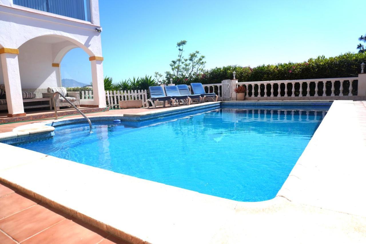 Villa Seaview Suncoast Luxury Малага Экстерьер фото